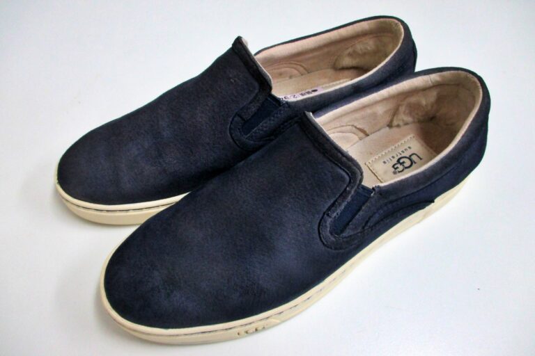 UGG｜スリッポン