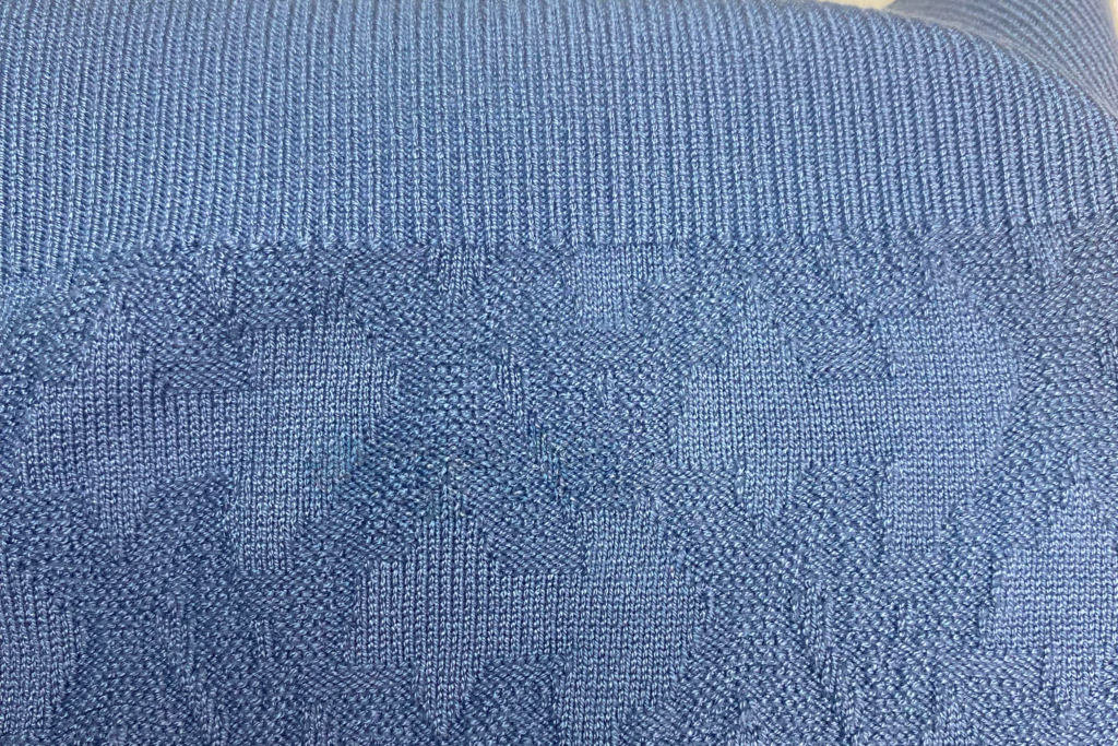 LOUIS VUITTON｜セーター
